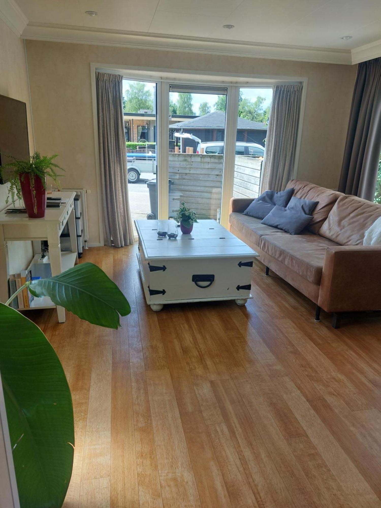 Ruim Familie Chalet Tot 4 Personen Op De Veluwe Bungalowpark De Kern Putten Extérieur photo